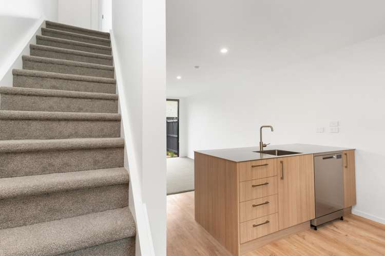 7 Grove Road Addington_37