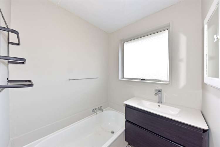 6 Mecca Place Linwood_11