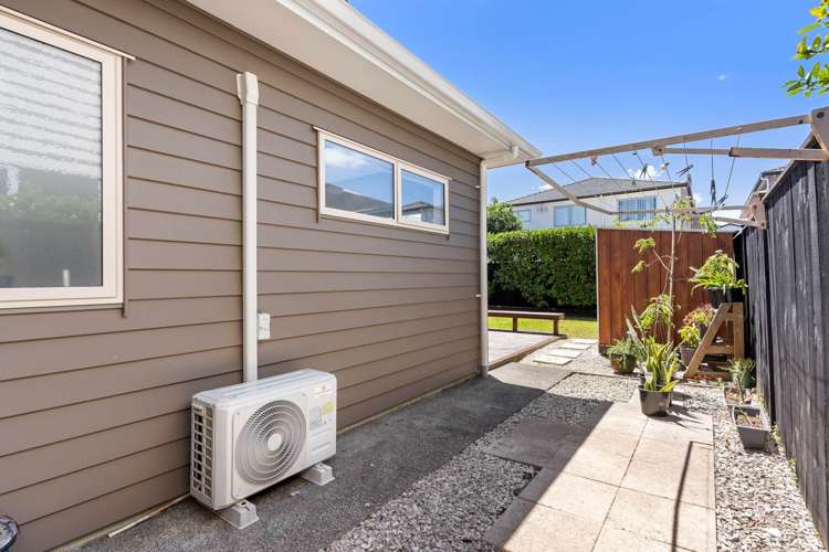 10 Rosewell Crescent Flat Bush_32