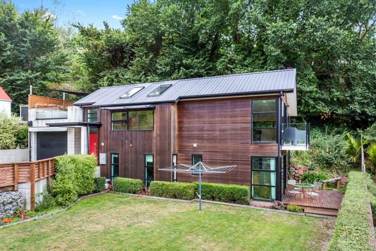 54 Dublin Street Lyttelton_17