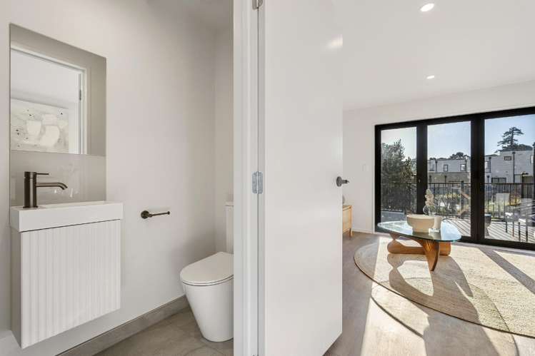 7/10 Ngaroma House Way Hobsonville_7