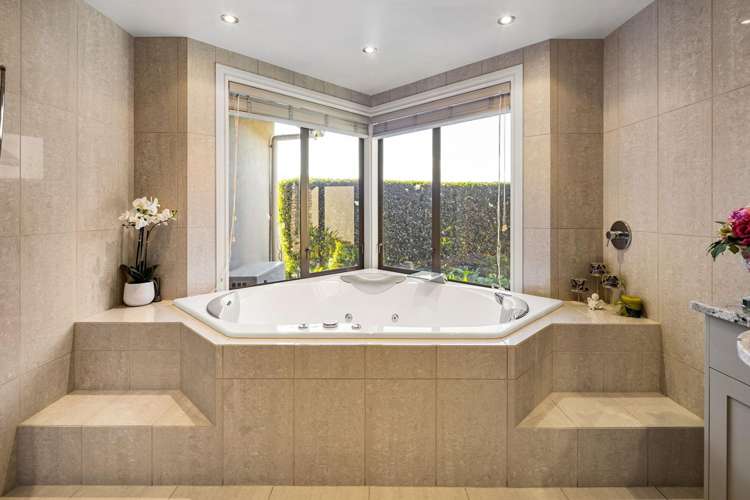 10 Peninsula Point Huntington_40