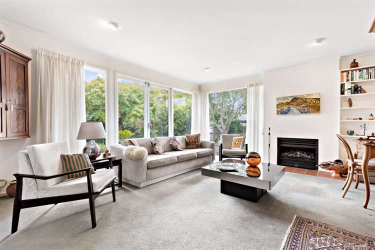 53 Seacliffe Avenue Belmont_2