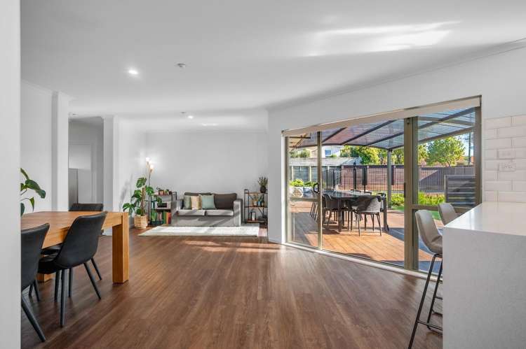 2 Autumn Place Ohauiti_10