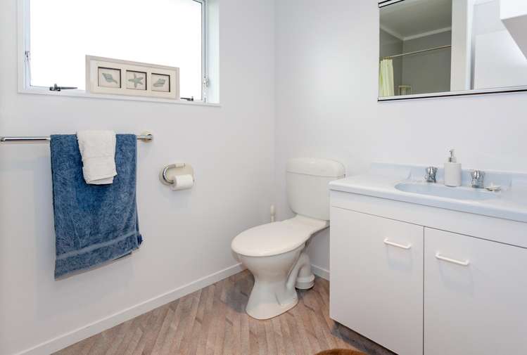 2 Campbell Close Whangamata_12