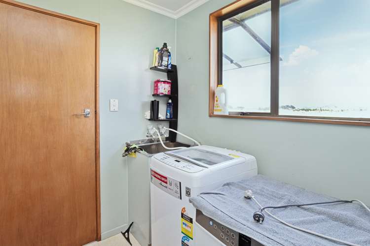 25 Mclauchlan Road Omaui_12