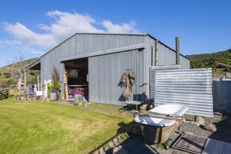 2133A Wharekopae Road Ngatapa_15