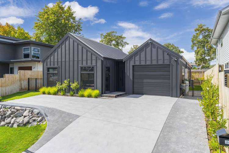 47 Charles Crescent Rainbow Point_24