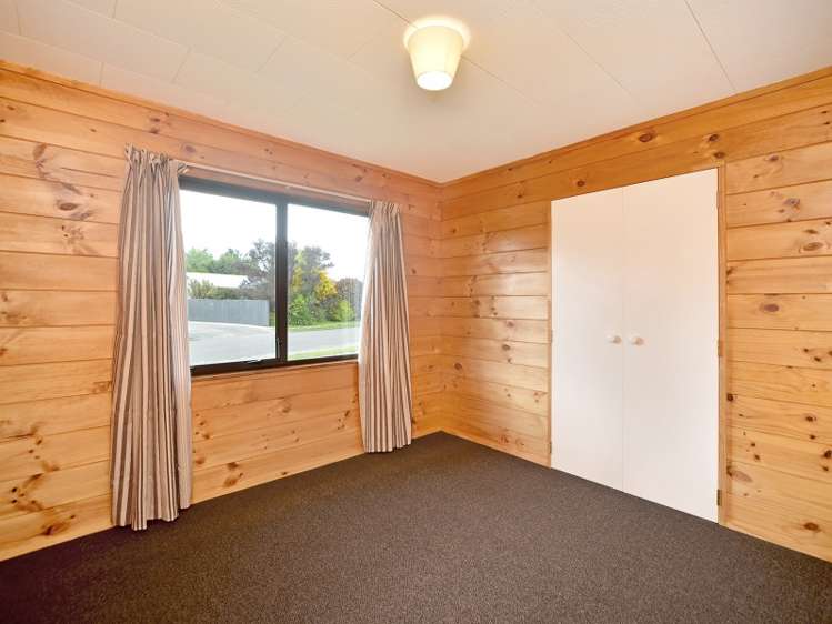 72 Victoria Street Carterton_4