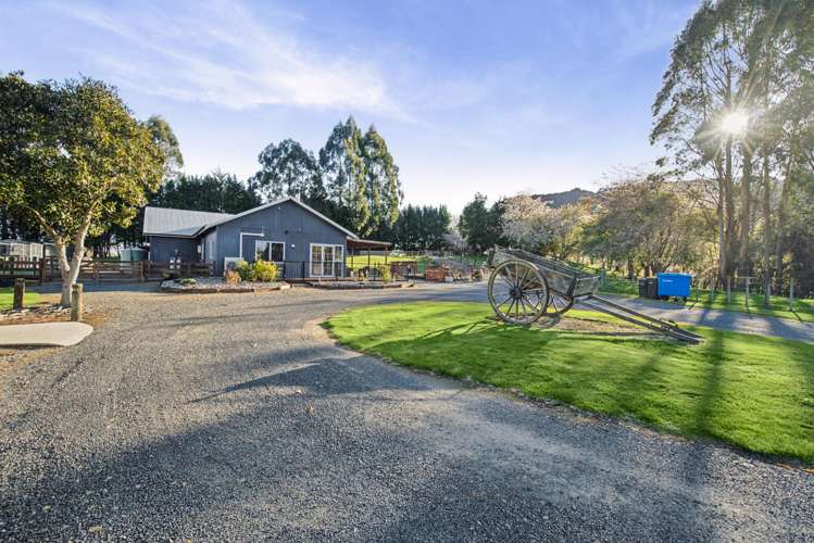 554 Apirana Road Horohoro_3