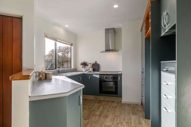 109 Fraser Drive Feilding_1