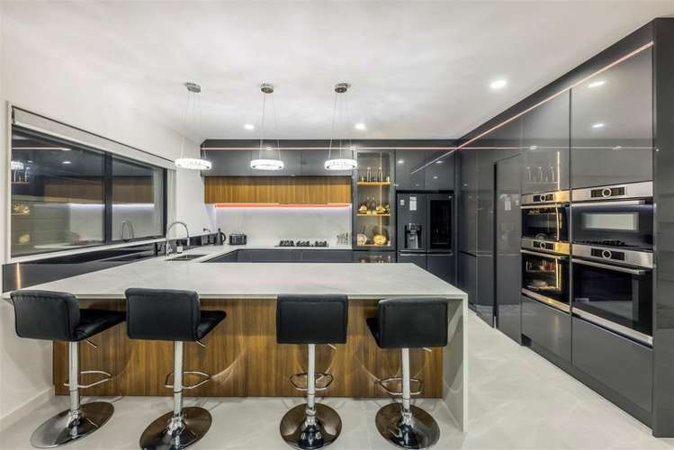 54 Armstrong Farm Drive East Tamaki Heights_8