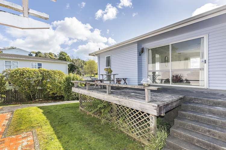 4 Pembroke Street Tawa_25