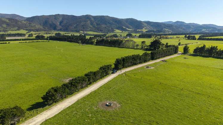 22 Bartons Road Featherston_13