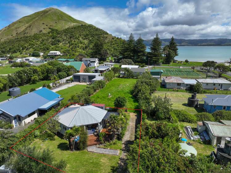 86a Fortescue Street Mahia_20