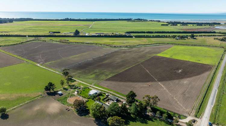 82 Dicks Road Sefton_18