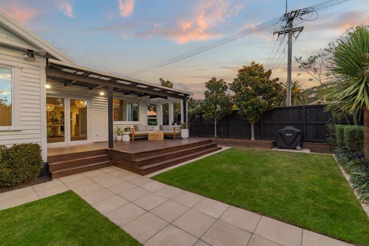 2 Celia Street Redcliffs_25