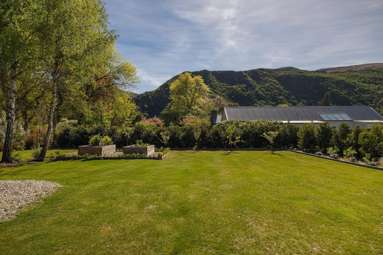 15 Caernarvon Street_4