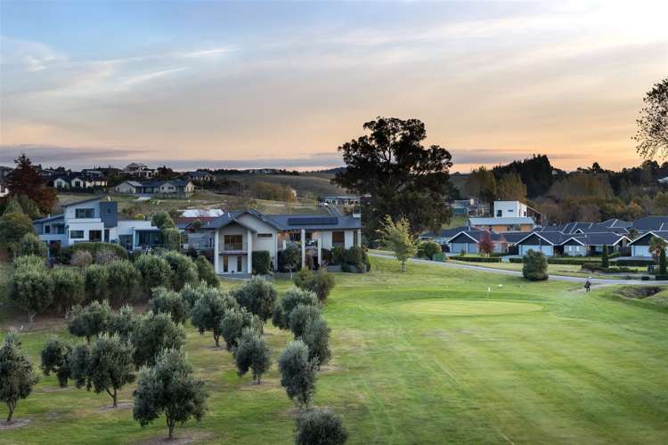 15 Pine Hill Rise Fairhall_36