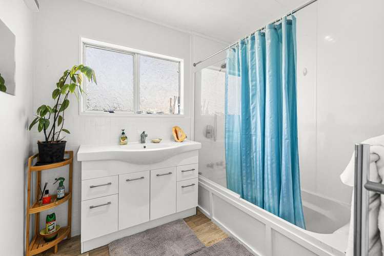 14A Pohutukawa Drive Owhata_12