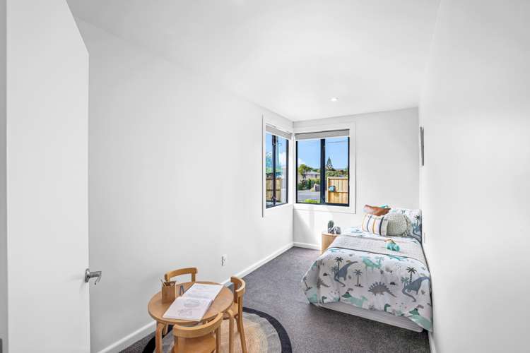 262 Pine Avenue South New Brighton_10