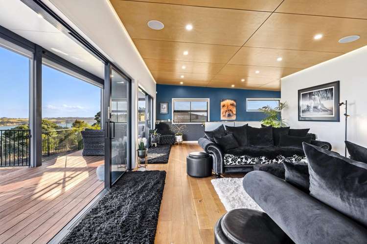 57 Hawaiian Parade Arkles Bay_10