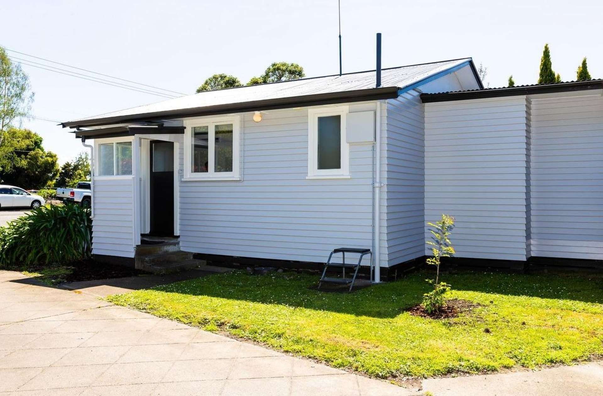 504 Karamu Road South 10495_0