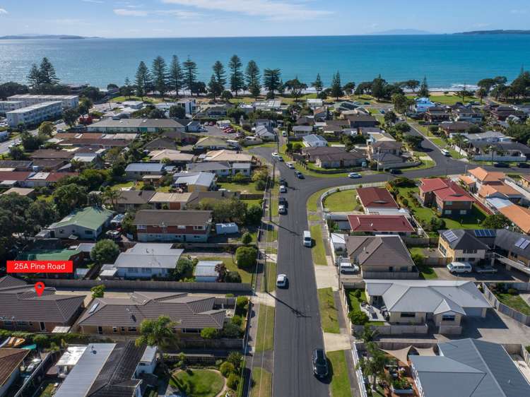 25a Pine Road Orewa_5