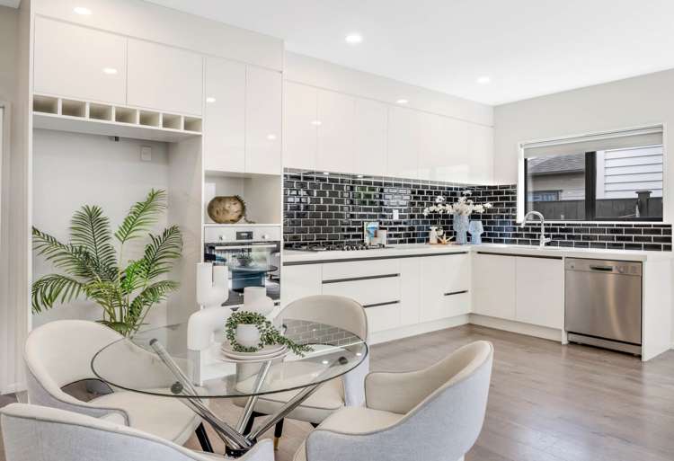 61A Seabrook Avenue New Lynn_5