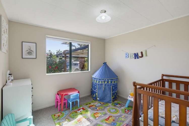 16B Karaka Street Otaki Beach_19