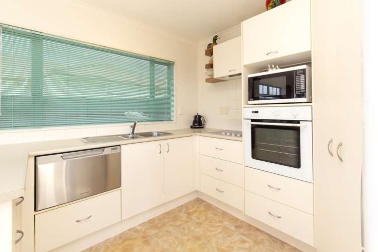 87a Elan Place Stanmore Bay_10