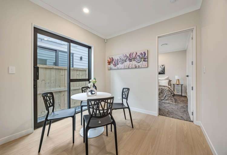 25 Knockanara Drive Flat Bush_14