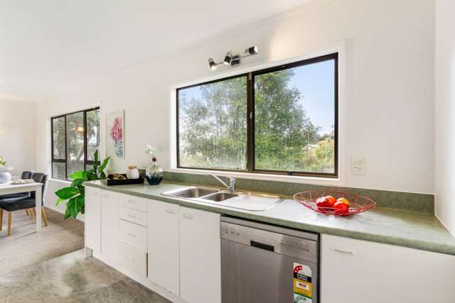 2/43 Beatrice Avenue Hillcrest_2