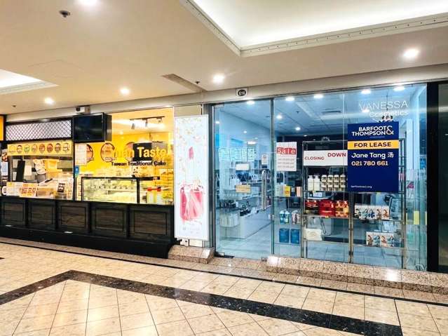 AFFORDABLE MID CITY RETAIL