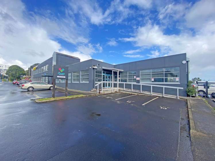 13 Ronwood Avenue_0