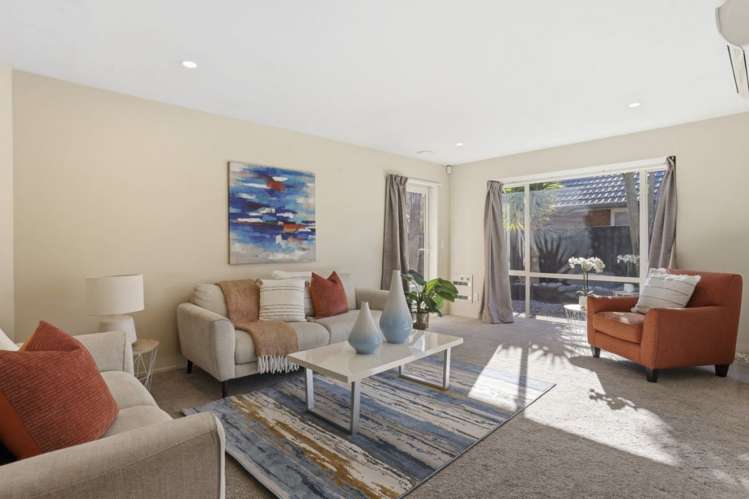 59 Uxbridge Street_4