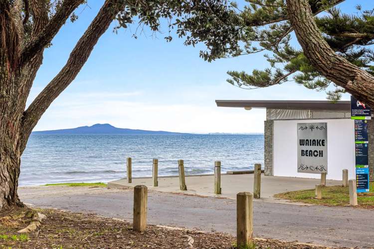 31B Weatherly Road Torbay_26