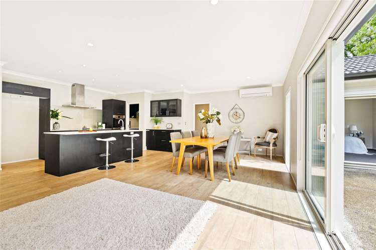 44 Crabb Fields Lane Riverhead_6