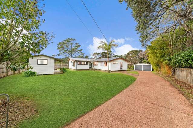 Country Charm & Income - Prestigious Location