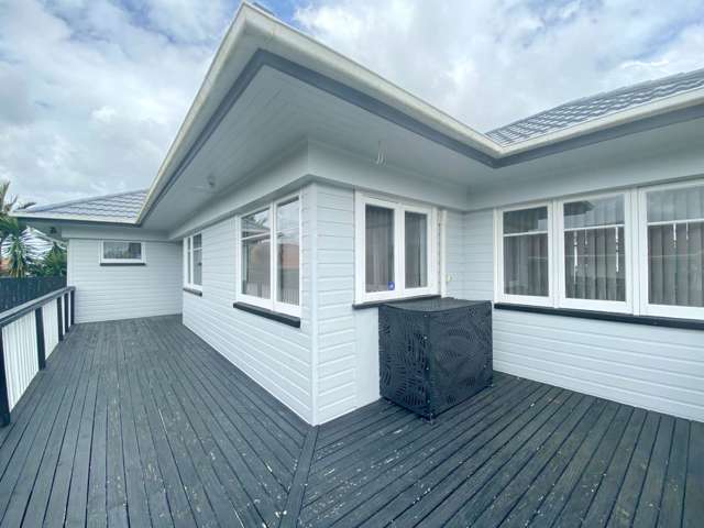 8b Frank Hewitt Street Pukekohe_1