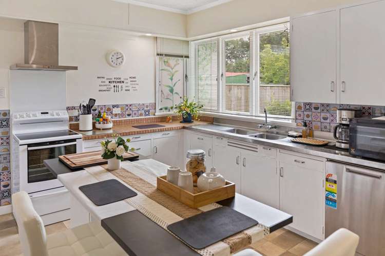 2 Dunallen Avenue Marton_10