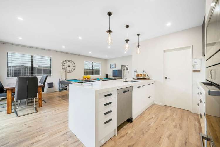 17 Lisnoble Road Flat Bush_10