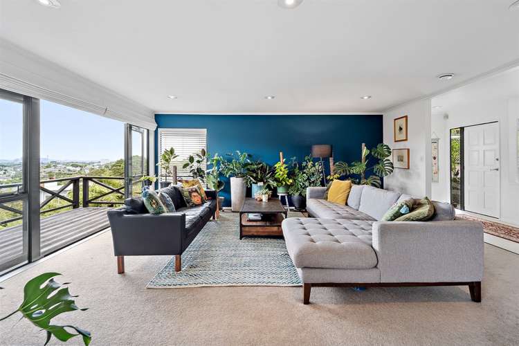 2/2 Parr Terrace Castor Bay_9