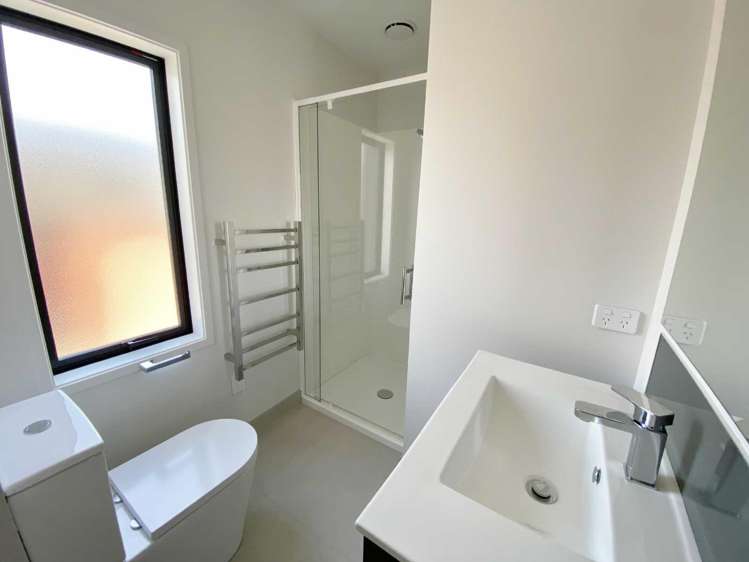 2/60 Linwood Avenue Linwood_12