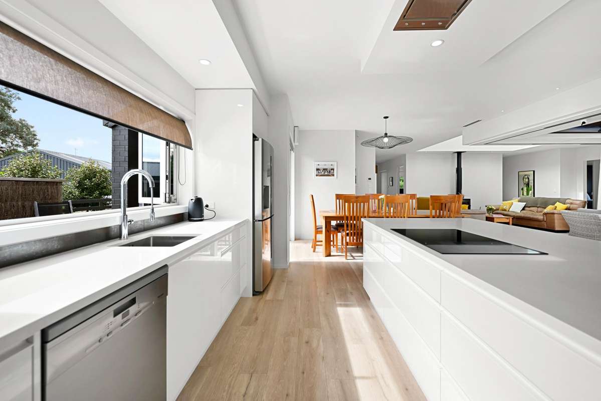 2/50 Roto O Rangi Road_3