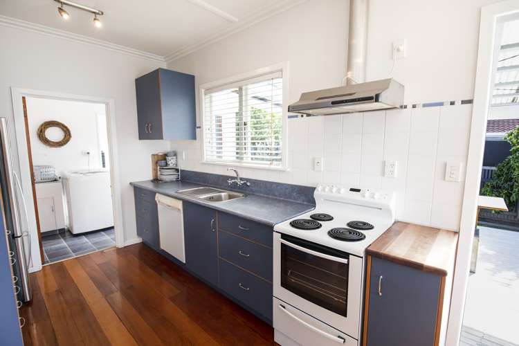 21 Harpham Street Taradale_2