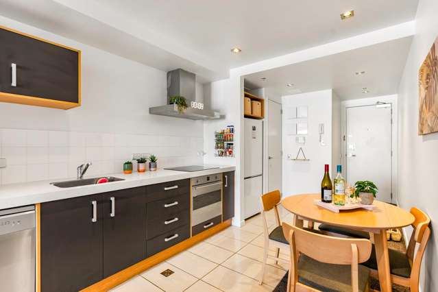 2E/245 Wakefield Street Te Aro_4