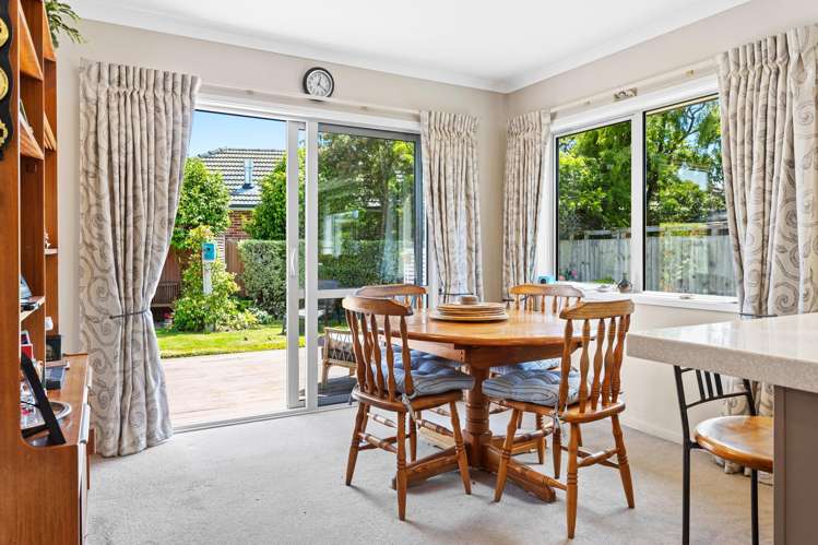 21 Bideford Place Dallington_5