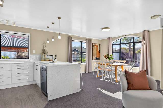 94 Wentworth Drive Rototuna North_4