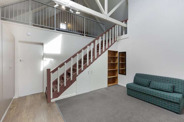 7 Panther Place Islington_12